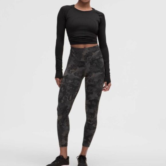 Lululemon Wunder Train High-Rise Tight 25" - Picture 10 of 10